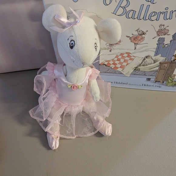 American Girl Angelina Ballerina Bundle In Box - Picture 5 of 16